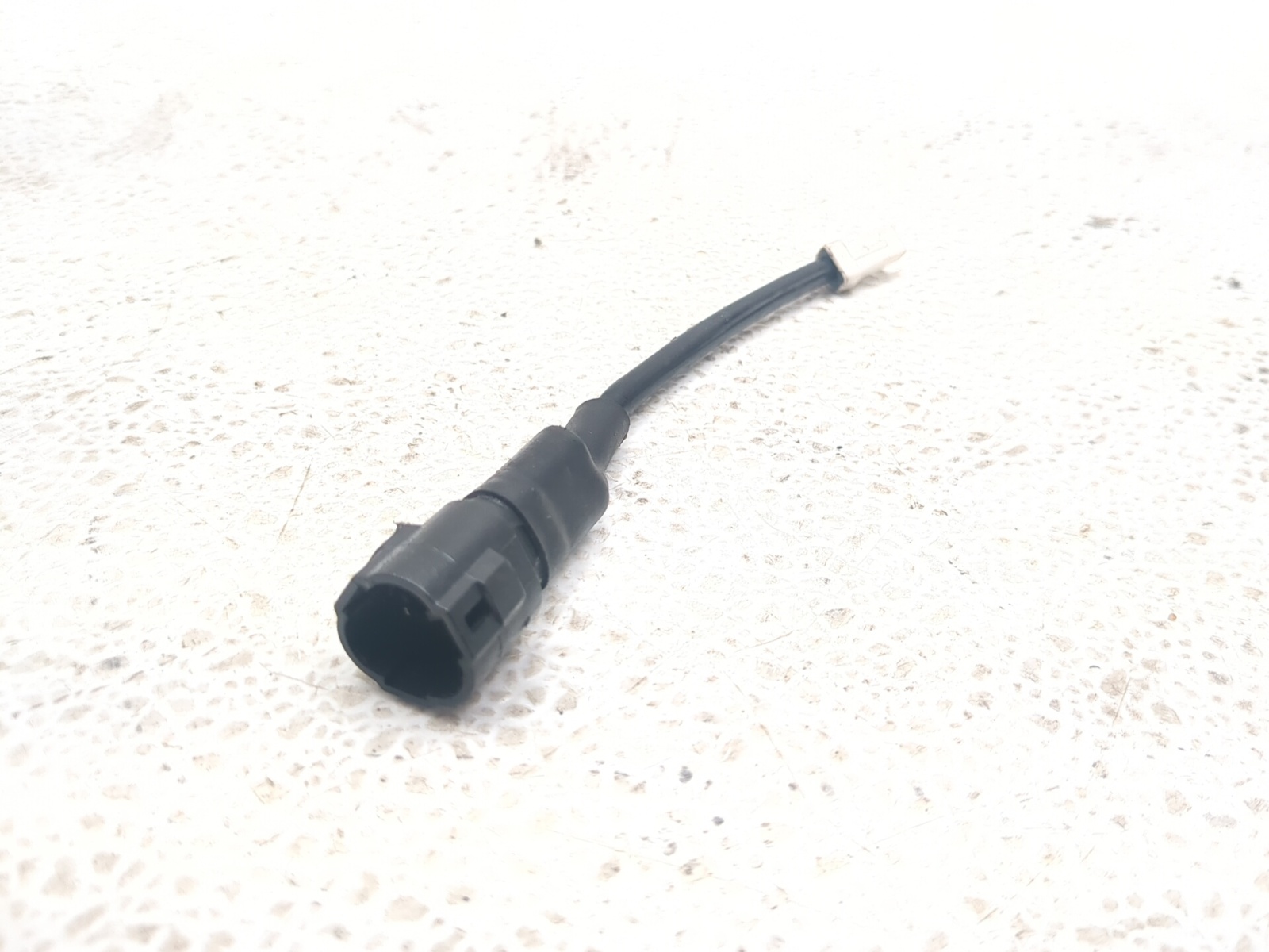 18-23 BMW F850GS Rear Left Quickshifter Adapter Cable 61128545380