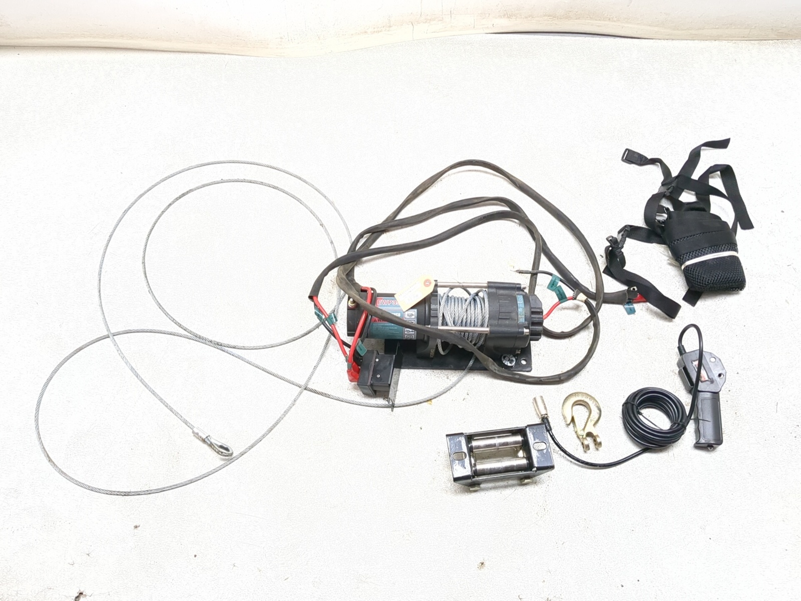 20 Coleman Outfitter 400 UT400 Front Complete Kit Winch - Sun