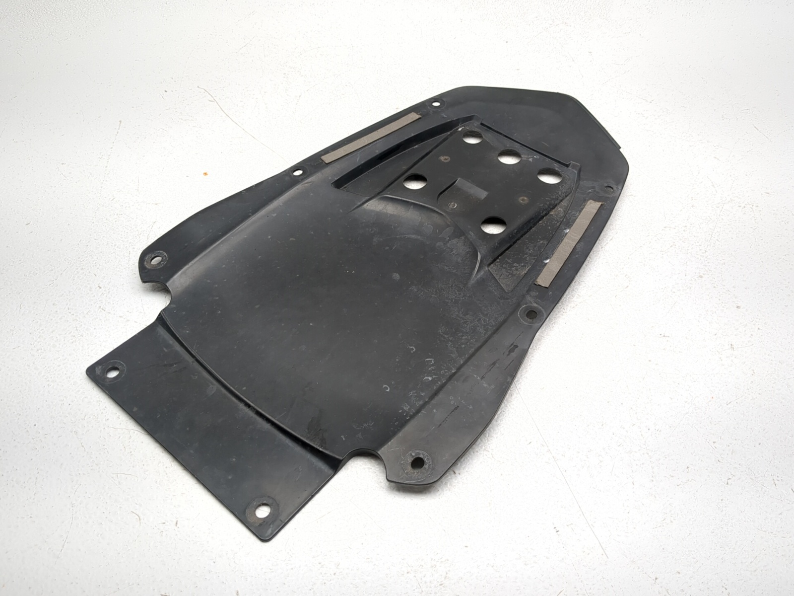 11-13 Yamaha FZ8 Rear Inner Fender Guard Splash Mudguard