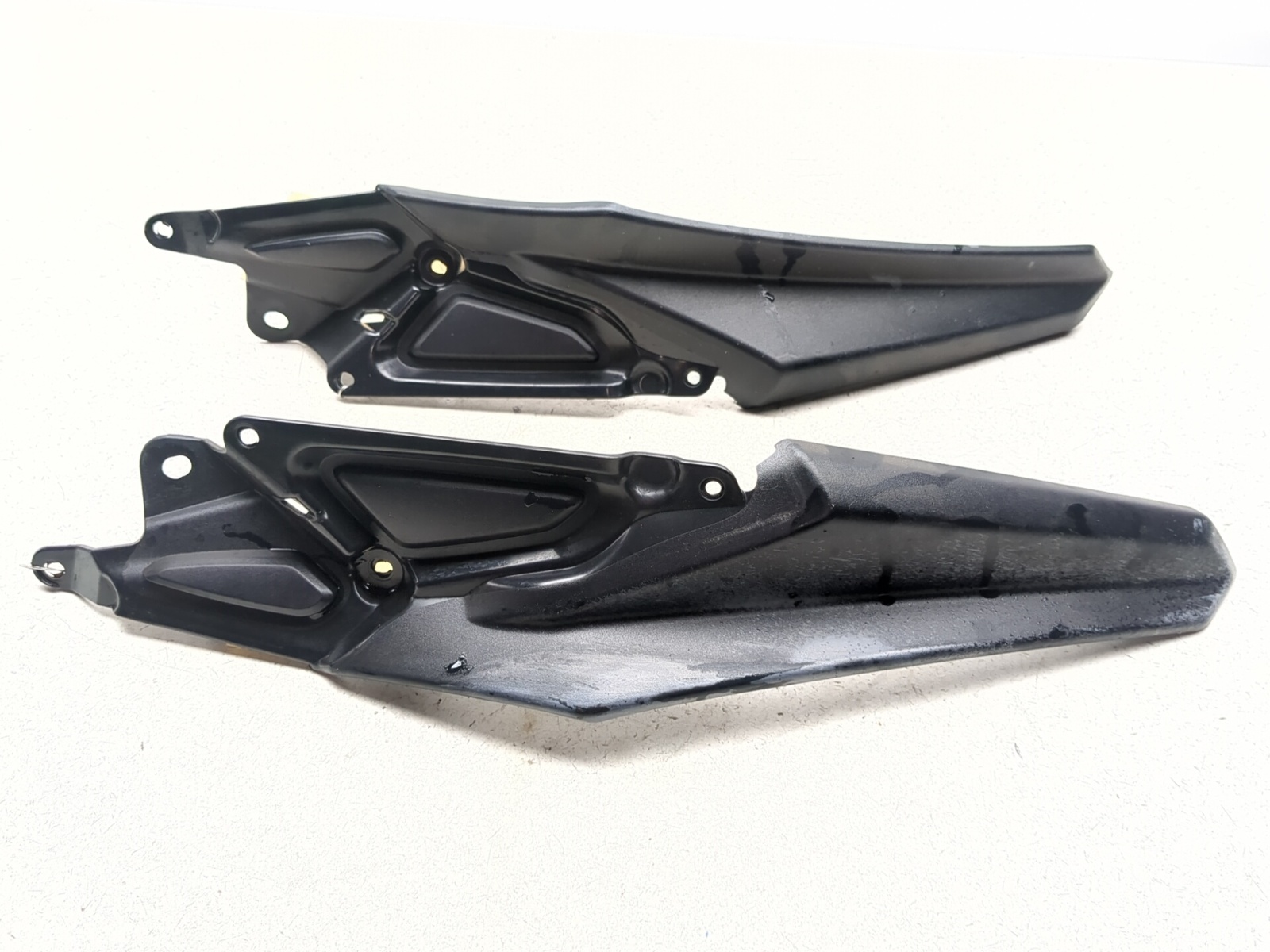 11-14 Triumph Tiger 800 Front Left & Right Cockpit Panels - Sun