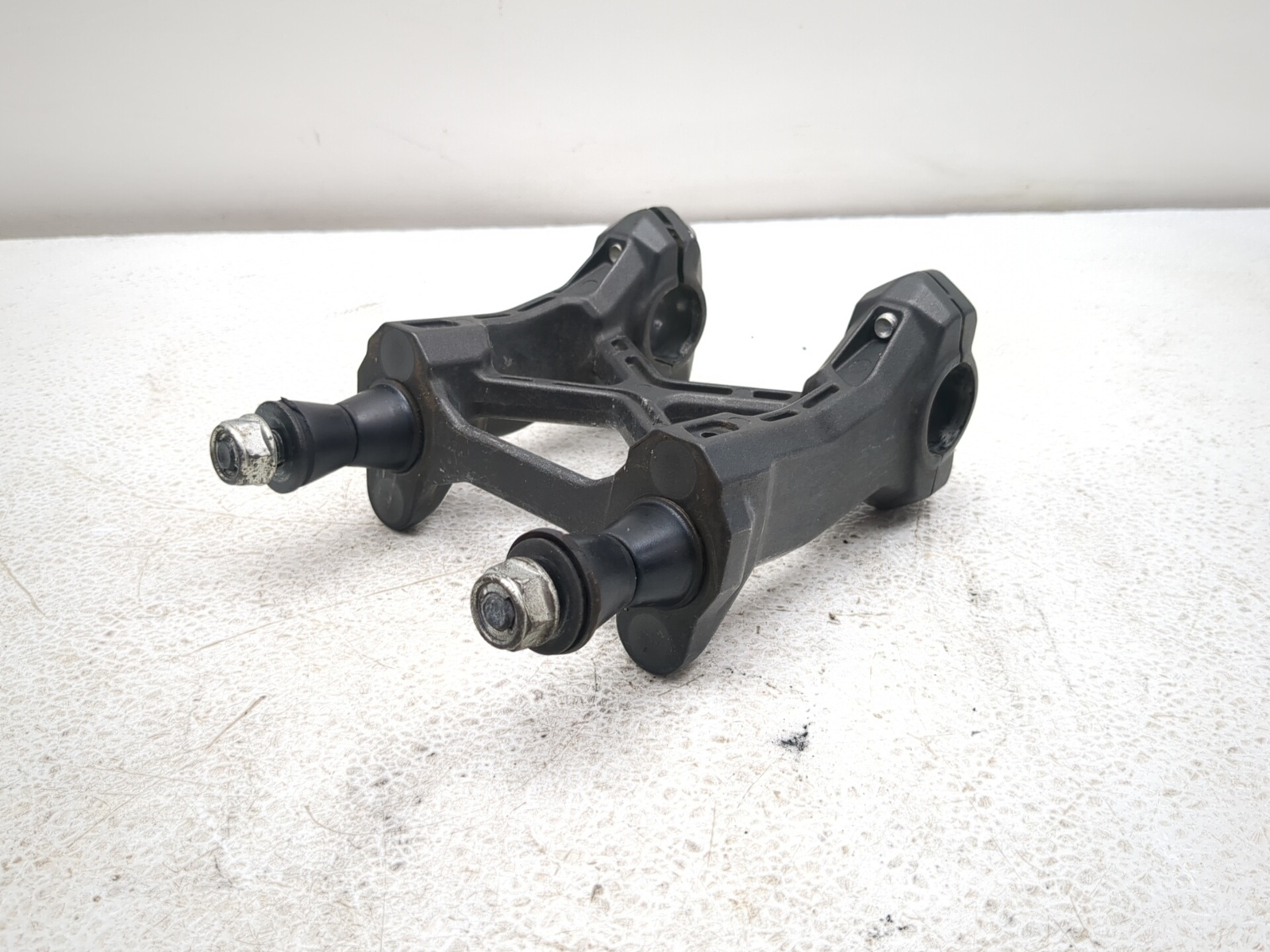 15-18 Kawasaki KLZ 1000 Versys LT Front Handlebar Holder 46012