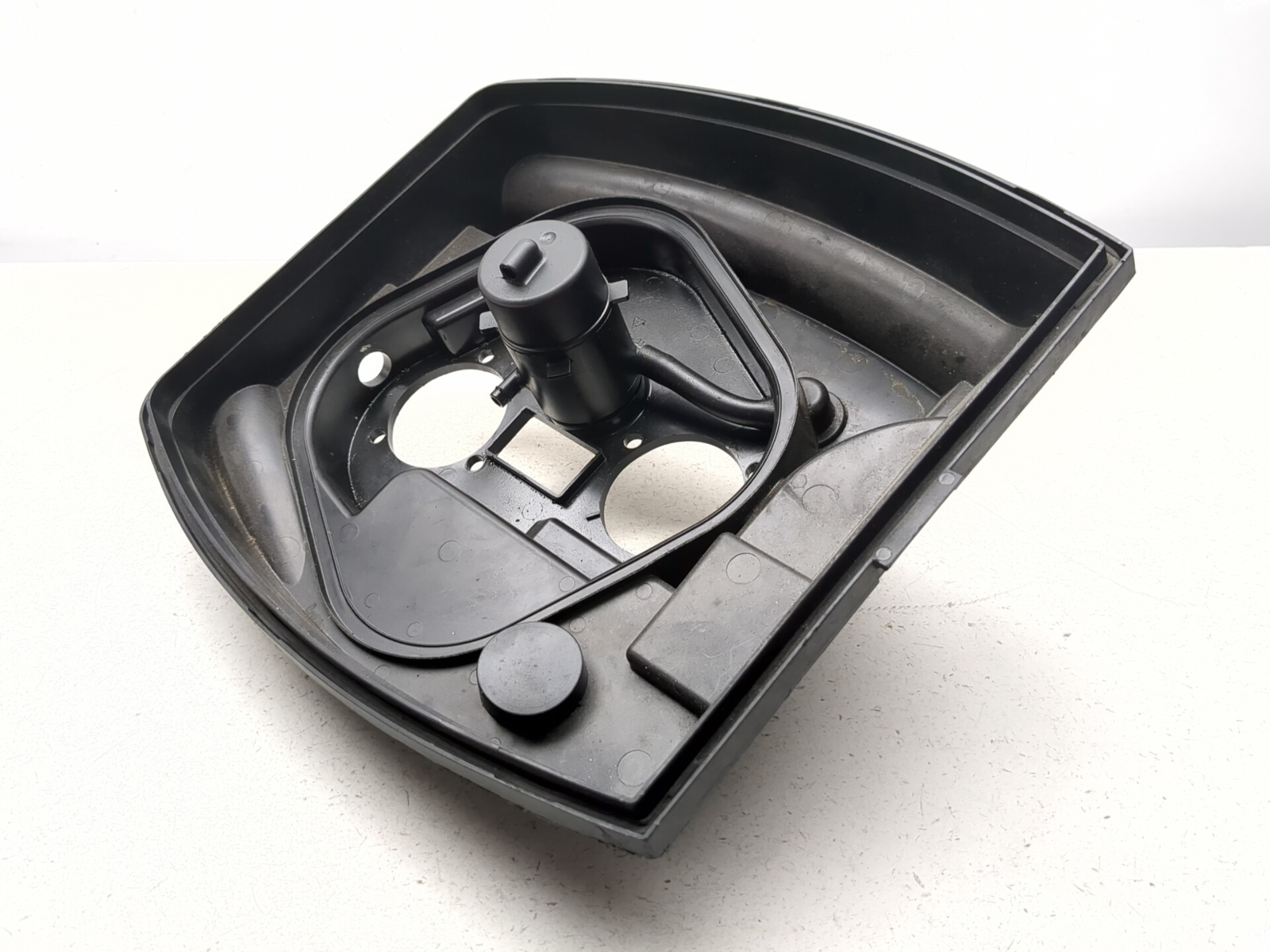 06-08 Harley Night Rod VRSCD Airbox Inner Base 29435-01 - Sun