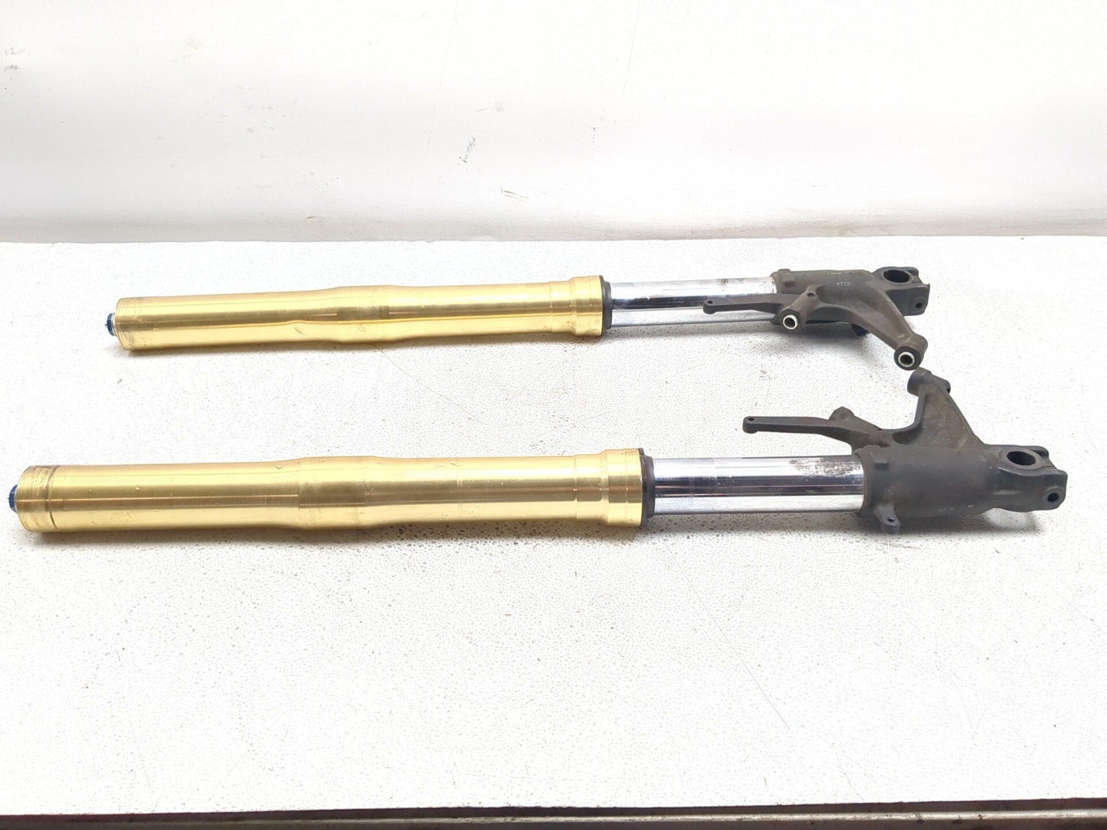 08-16 Honda CB1000R Left & Right Front Fork Leg Tube Inverted