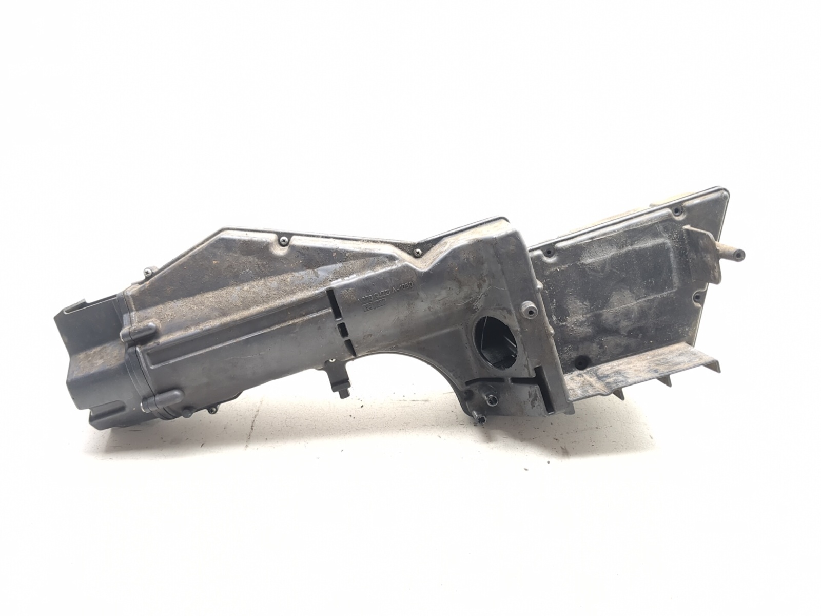 08-12 Moto Guzzi V7 Classic 750 Airbox 32110110
