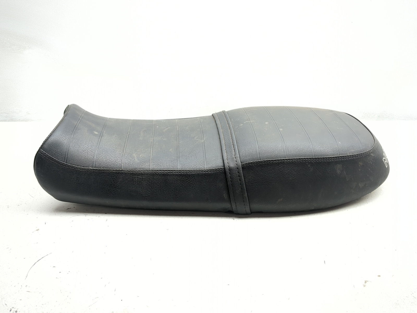 08-12 Moto Guzzi V7 Classic 750 Seat Bench Saddle Driver Passenger