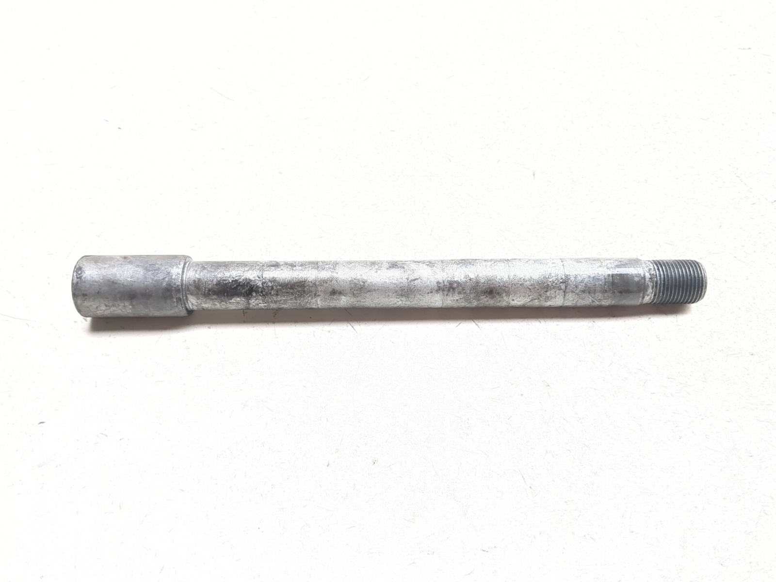 08-12 Moto Guzzi V7 Classic 750 Front Axle Bolt Shaft Spindle GU31614183