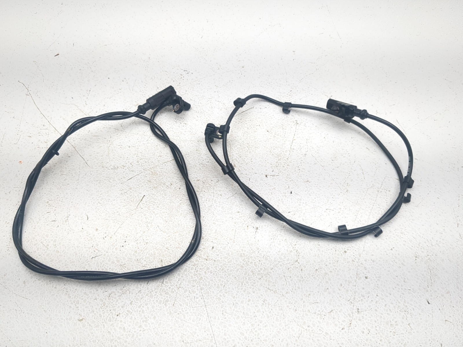 17-20 Ducati Supersport 939 Front & Rear ABS Speed Sensor 55212111B