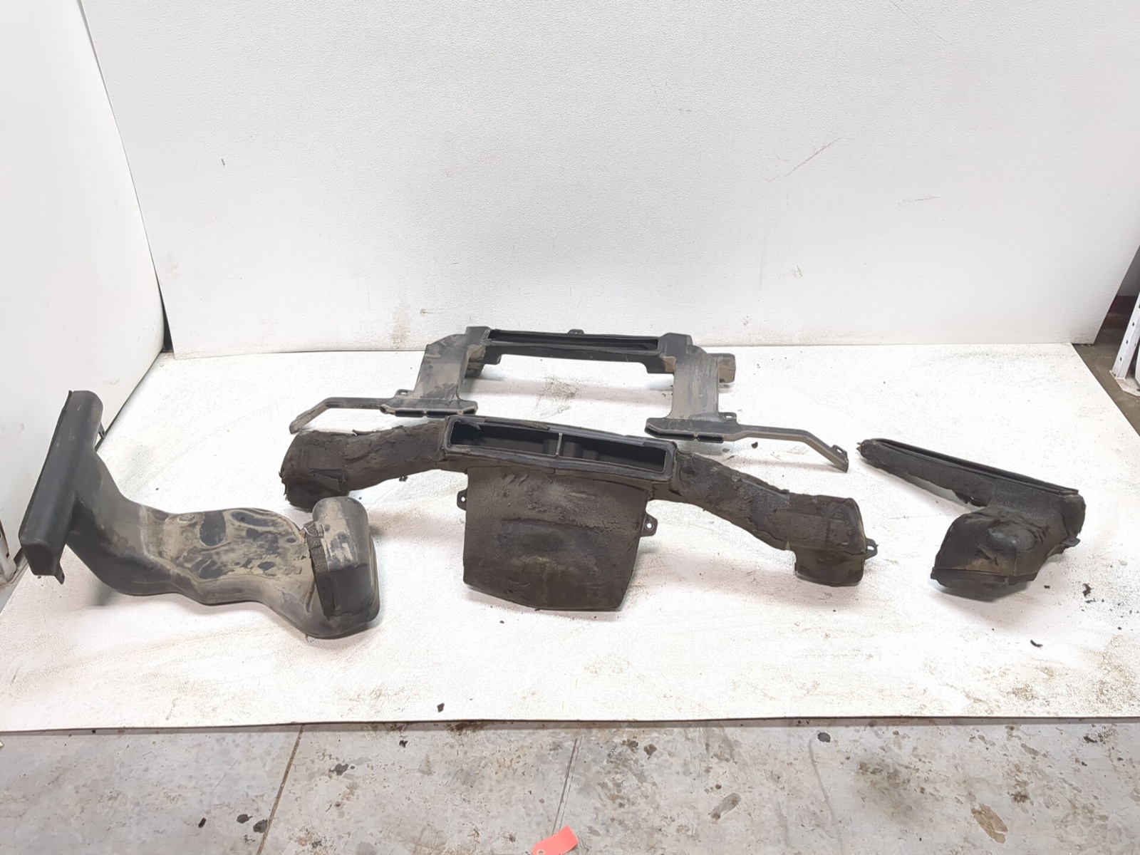 09-14 Kubota RTV1100 Front Air Duct & Support HVAC Air Duct Set
