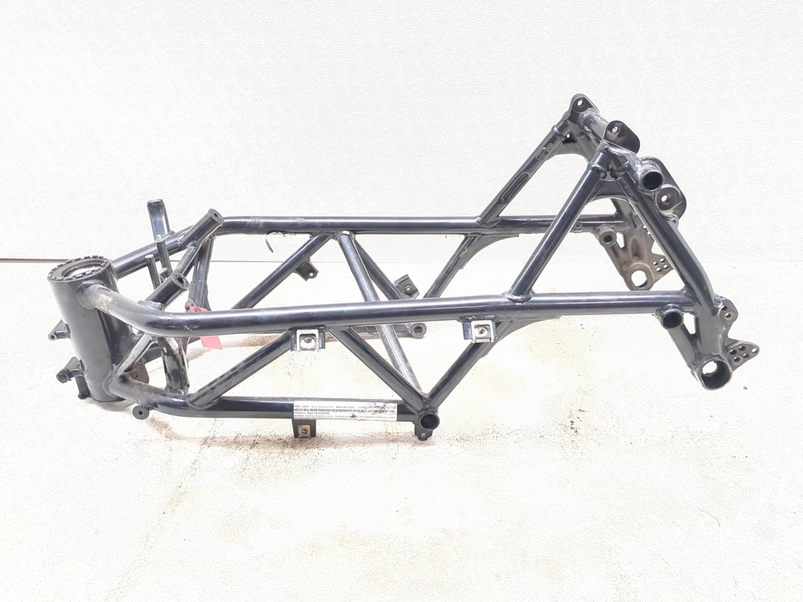 03-06 Ducati 749 999 Main Frame Chassis DAMAGED CLN 47010381AA