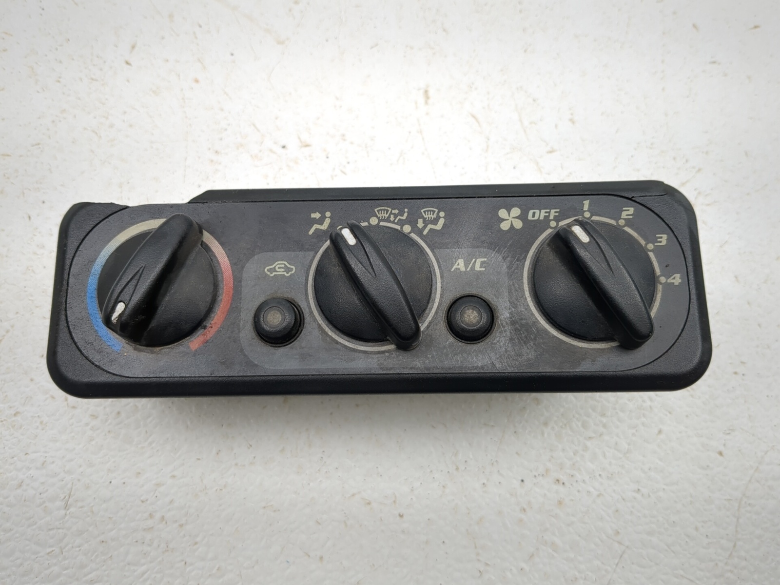 コントロールヒーター 09-14 Kubota RTV1100 Front Heater AC Climate Control Panel - Sun