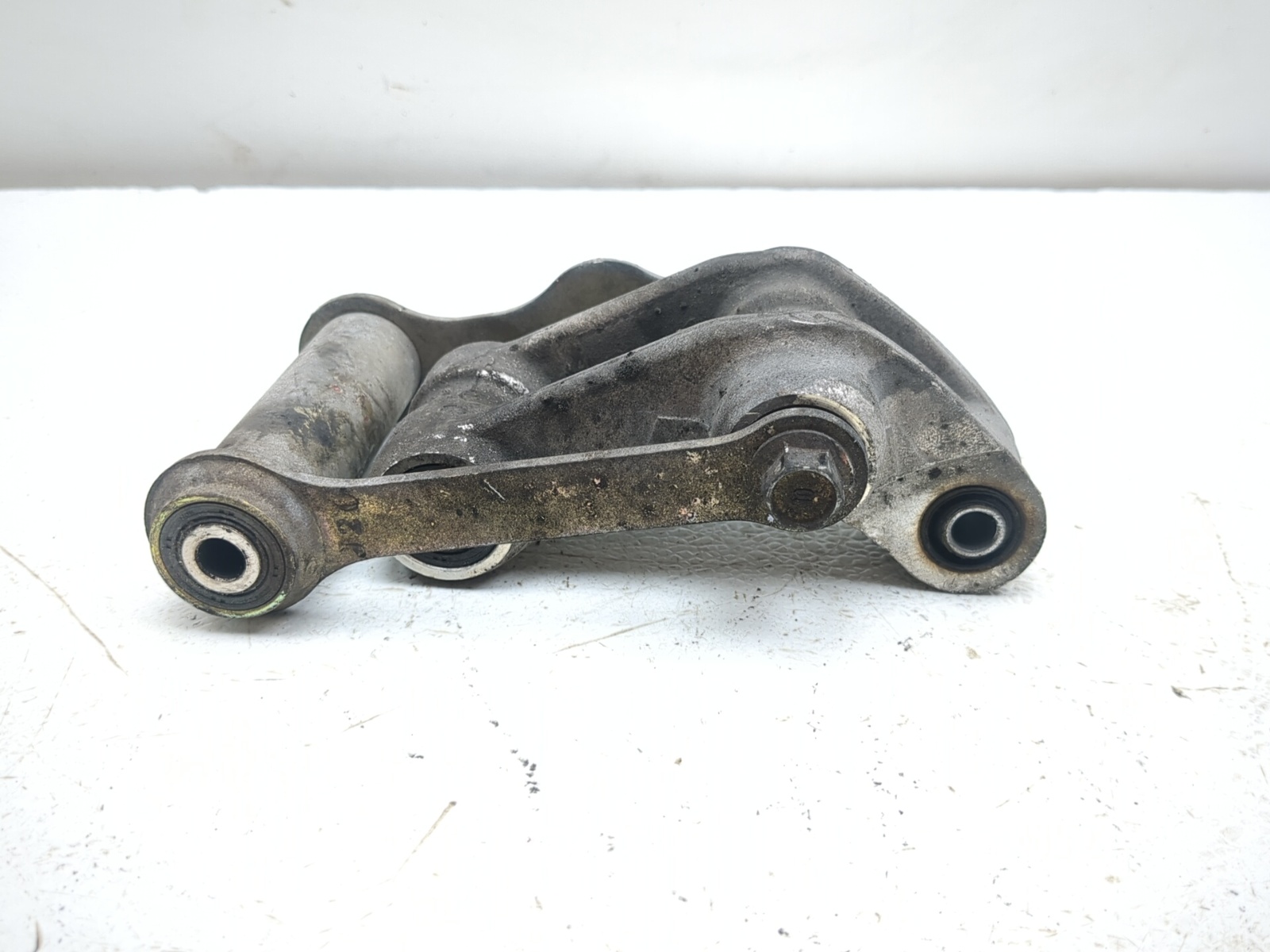 93-96 Honda CBR1000F Hurricane Linkage & Cushion Arm Set Rear 93-96 Honda CBR1000F Hurricane Linkage & Cushion Arm Set Rear