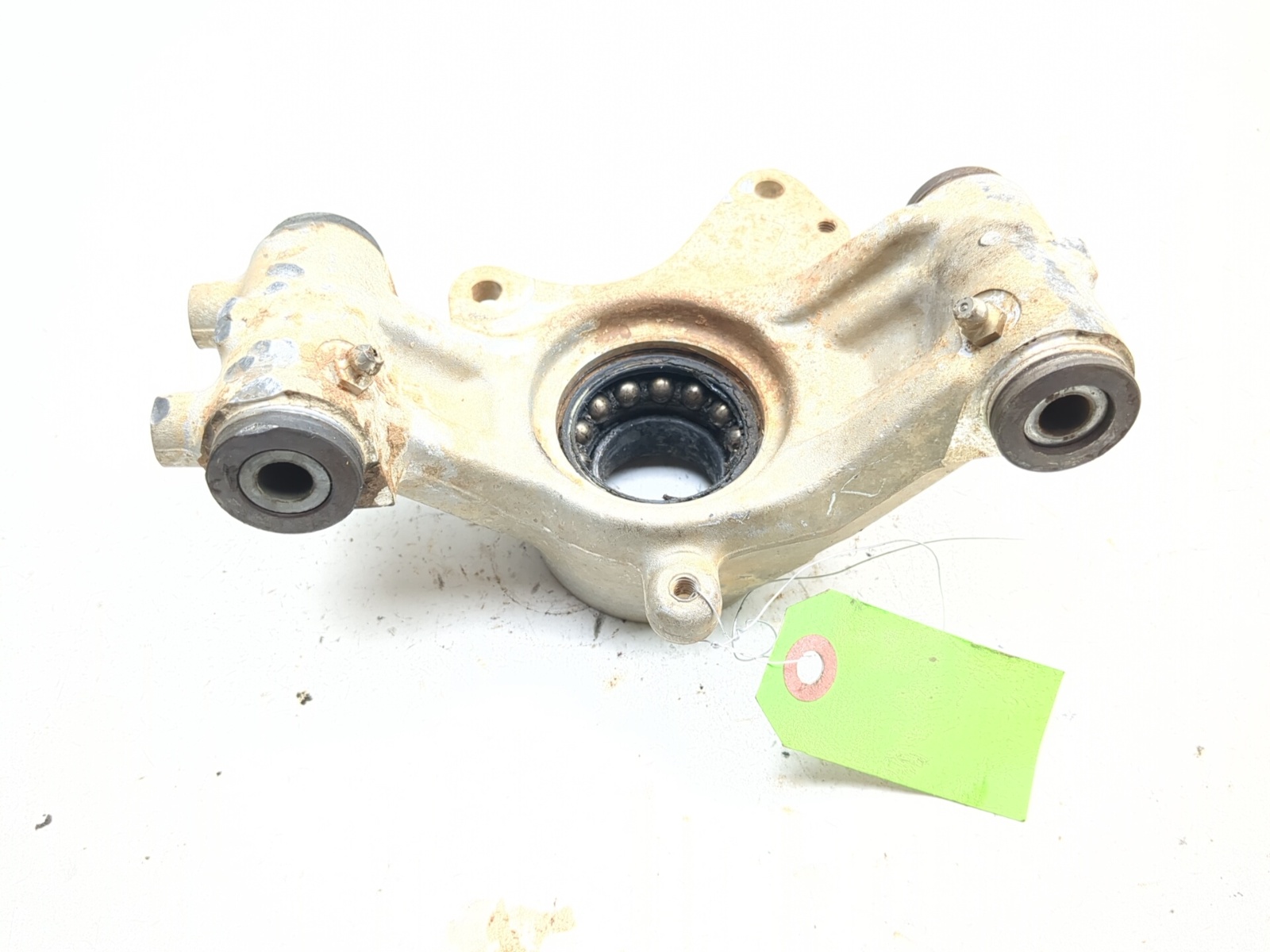 16-25 Yamaha Kodiak YFM 700 Left Rear Knuckle