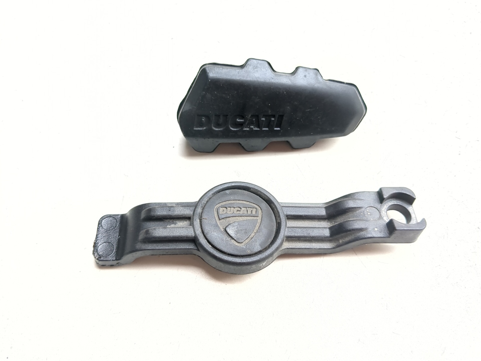 10-18 Ducati Multistrada 1200 S Front Battery Bracket & Footpeg Rubber Pad