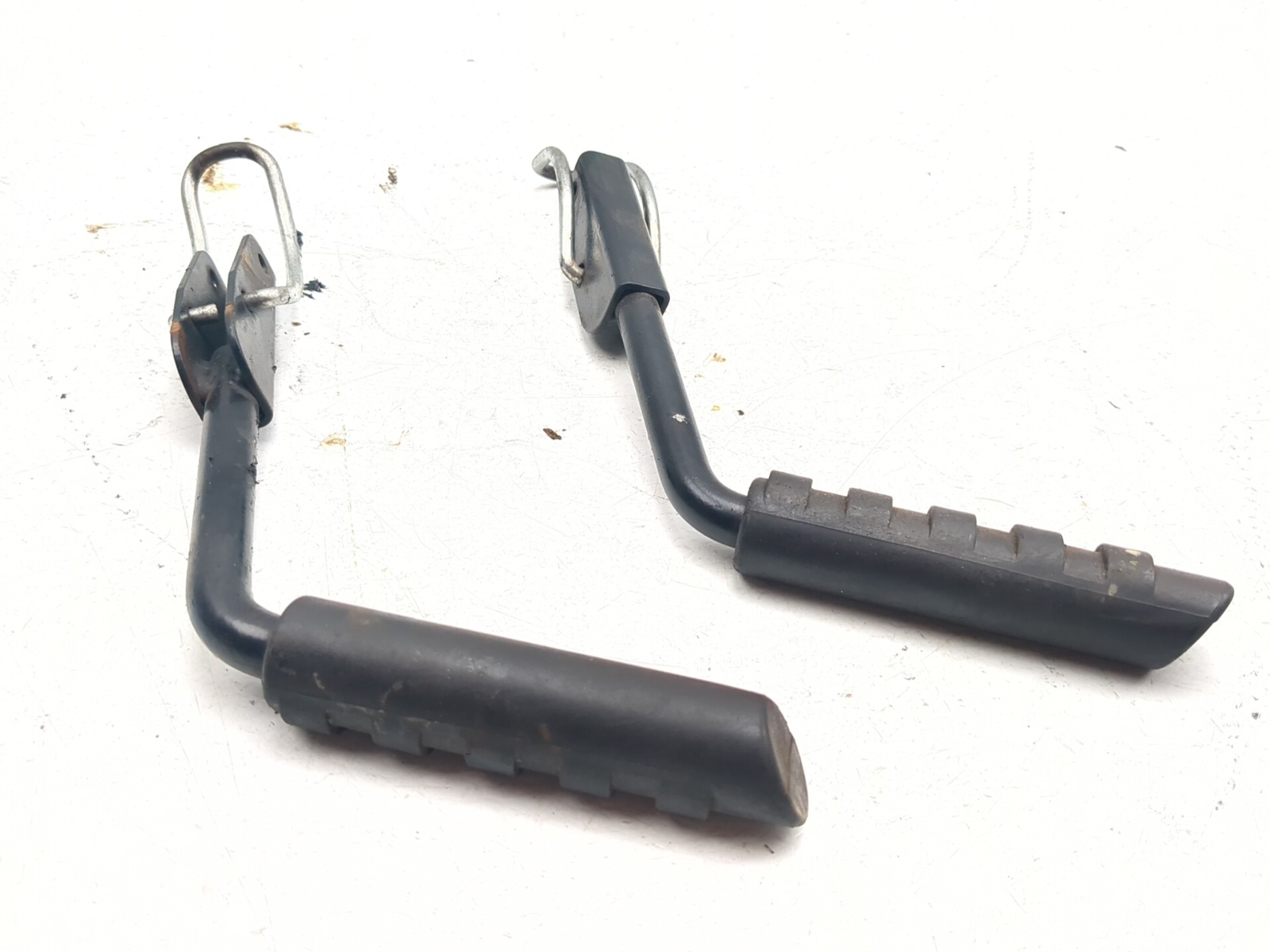 14-22 Kubota RTV X900 Rear Left & Right Tailgate Latch Handle