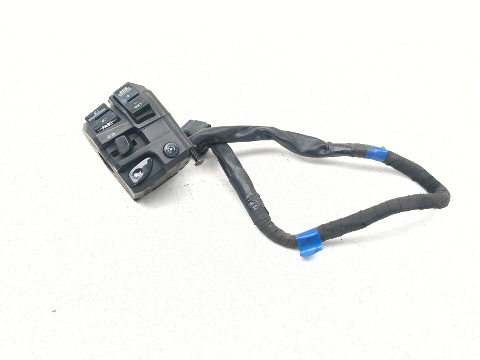 18-22 Yamaha Niken MXT850 GT Front Left Handlebar Switch Assembly