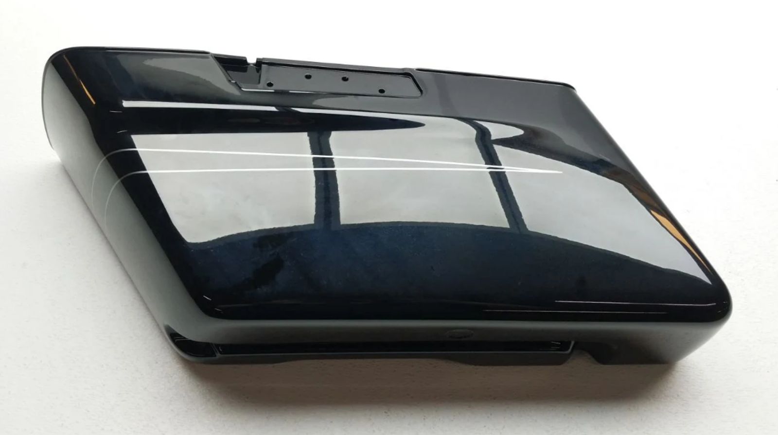 14 Harley-Davidson Street Glide LH Saddlebag, Vivid BLK W/ Pinstripe 90201065DBX