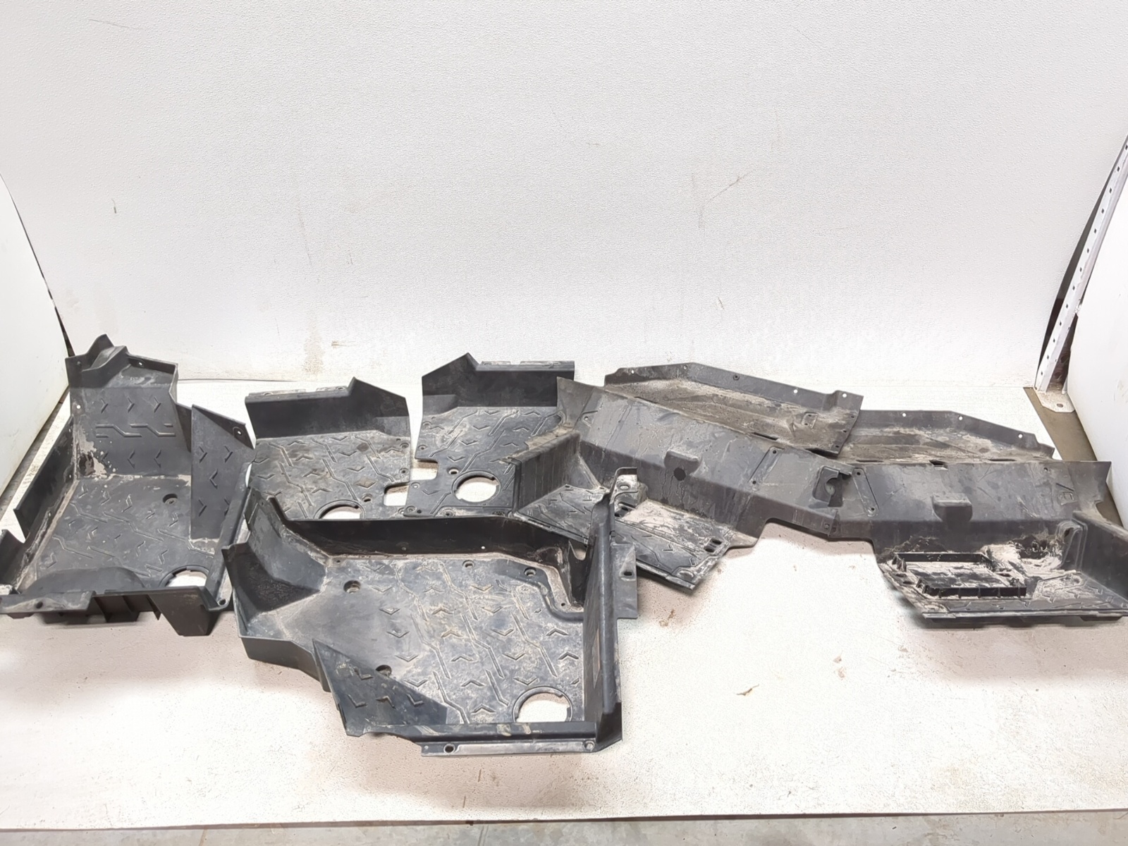 20-24 Kawasaki KRX4 Teryx 1000 Cab Floor Floorboard Panel Set