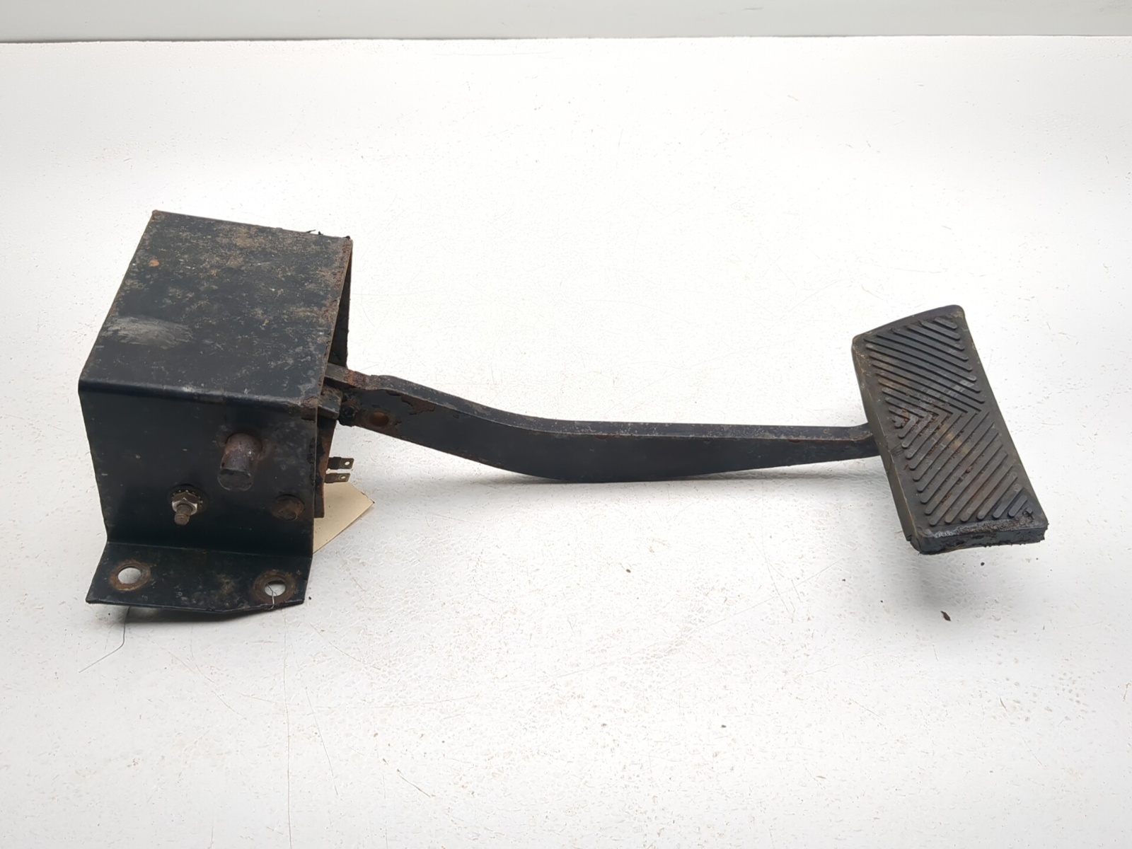 00-11 Polaris Gem Car Cart e2 e4 e6 e825 Brake Pedal Assembly