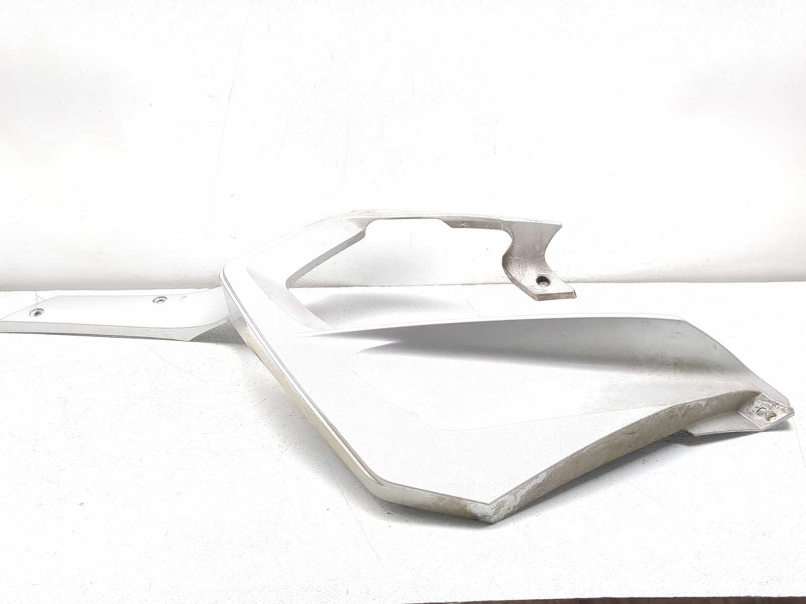 10-13 BMW R1200RT Left Side Fairing Cover Cowl Body Panel Plastic 46637711703