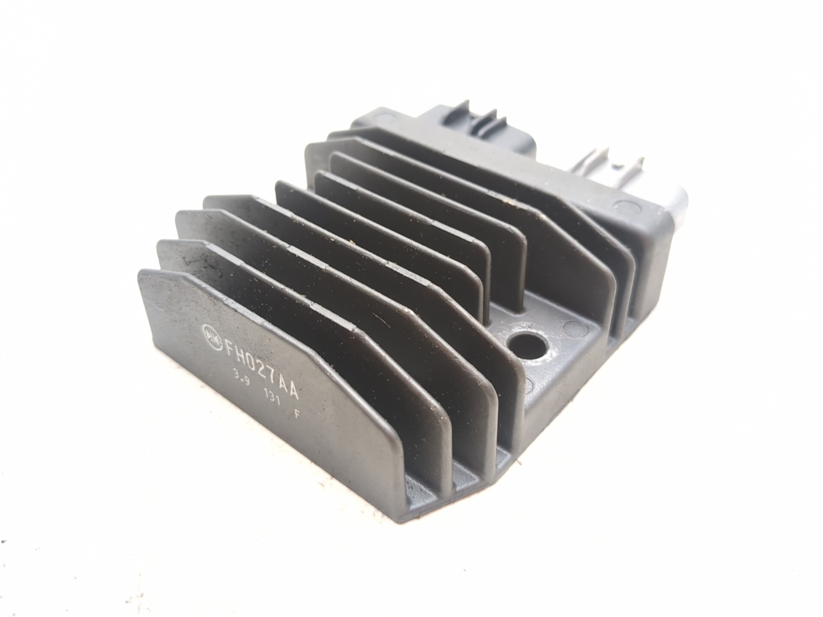 21-25 Honda Rebel 1100 CMX1100 Voltage Regulator Rectifier DAMAGED