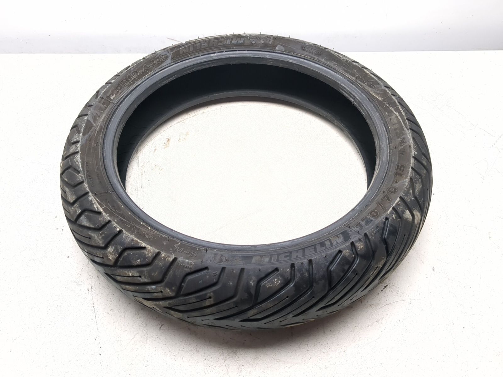 Front Tire Michelin City Grip 2 120/70-15 - Sun Coast Cycle Sports