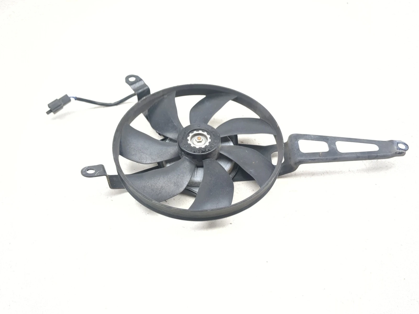 ごんた 08-09 Kawasaki Concours ZG1400 Front Left Radiator Cooling Fan