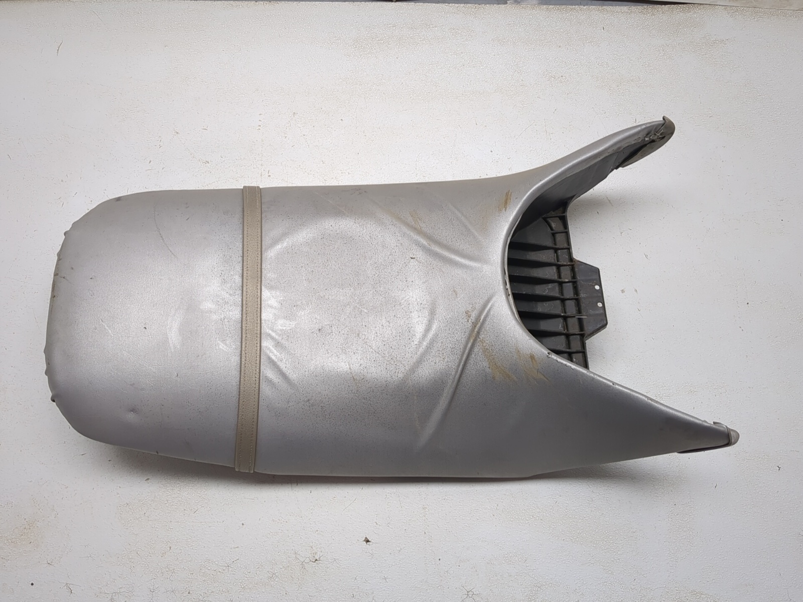 02-07 Honda Aquatrax F-12 Front Driver Seat 77100-HW1-690ZA - Sun