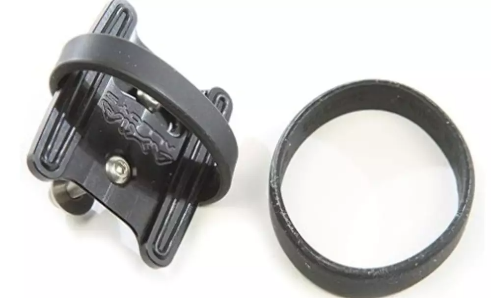 Axia Alloys Universal GPS/Nano Video Surface Mount Black UNGPS-BLK