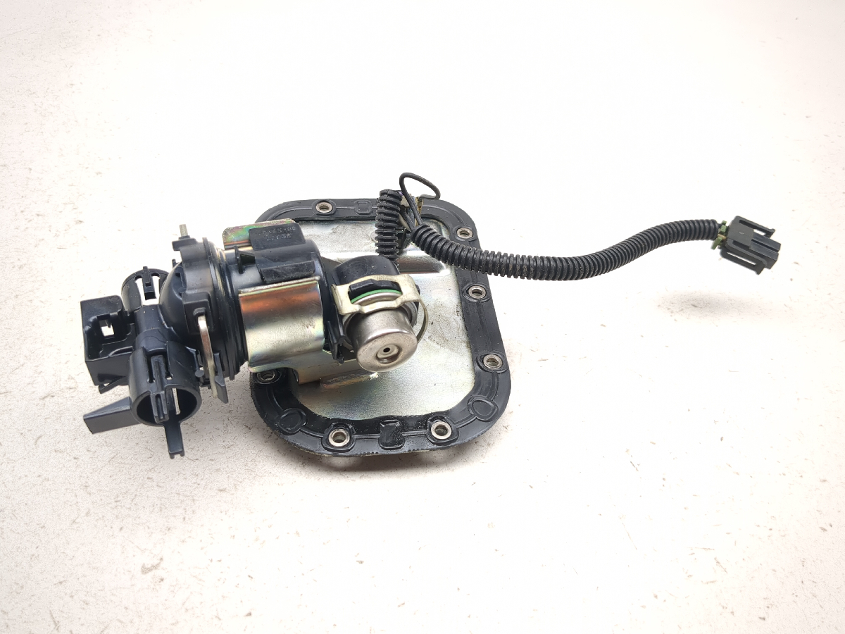 07-17 Harley Softail Fatboy FLSTF Petrol Gas Fuel Pump Assembly