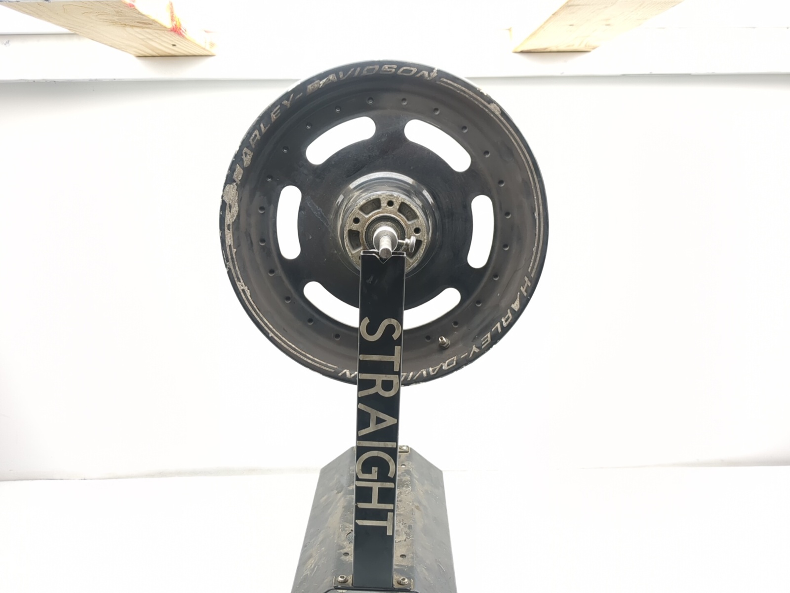 08-17 Harley Davidson Dyna Fat Bob FXDF Front Wheel Rim STRAIGHT 16X3.00