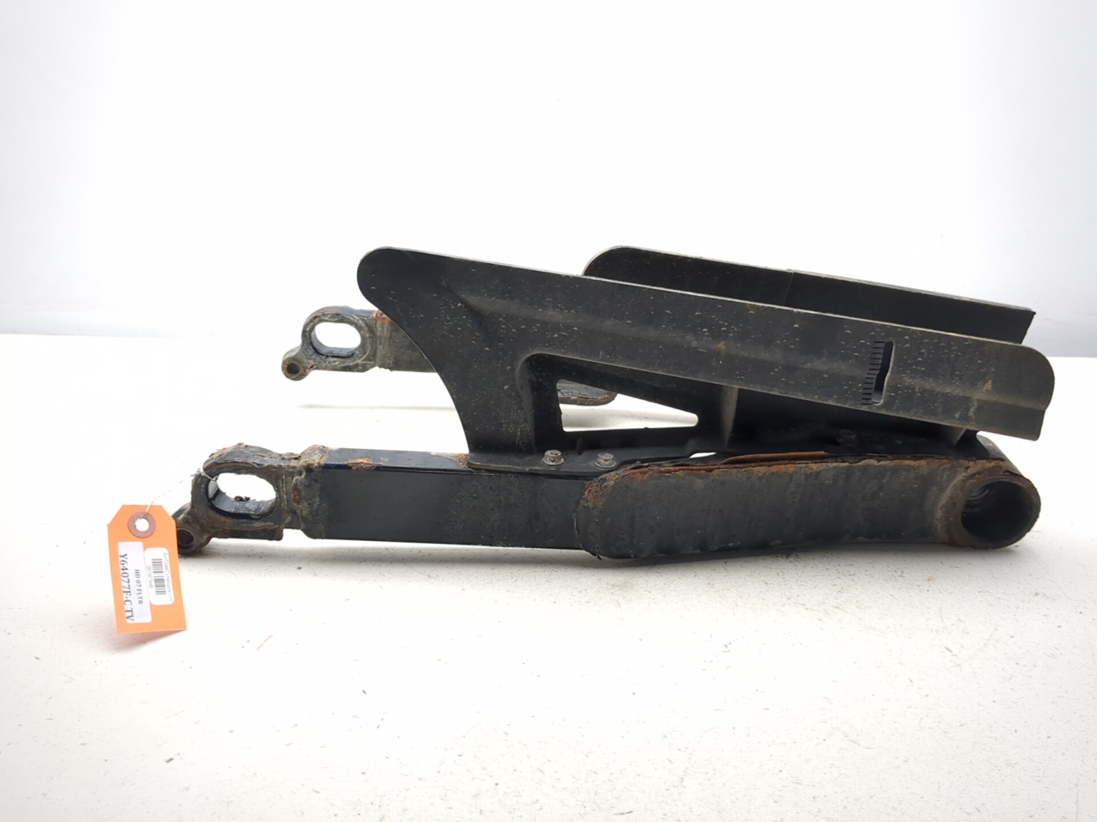07-13 Harley Davidson Road Glide FLTR Rear Wheel Swing Arm Frame