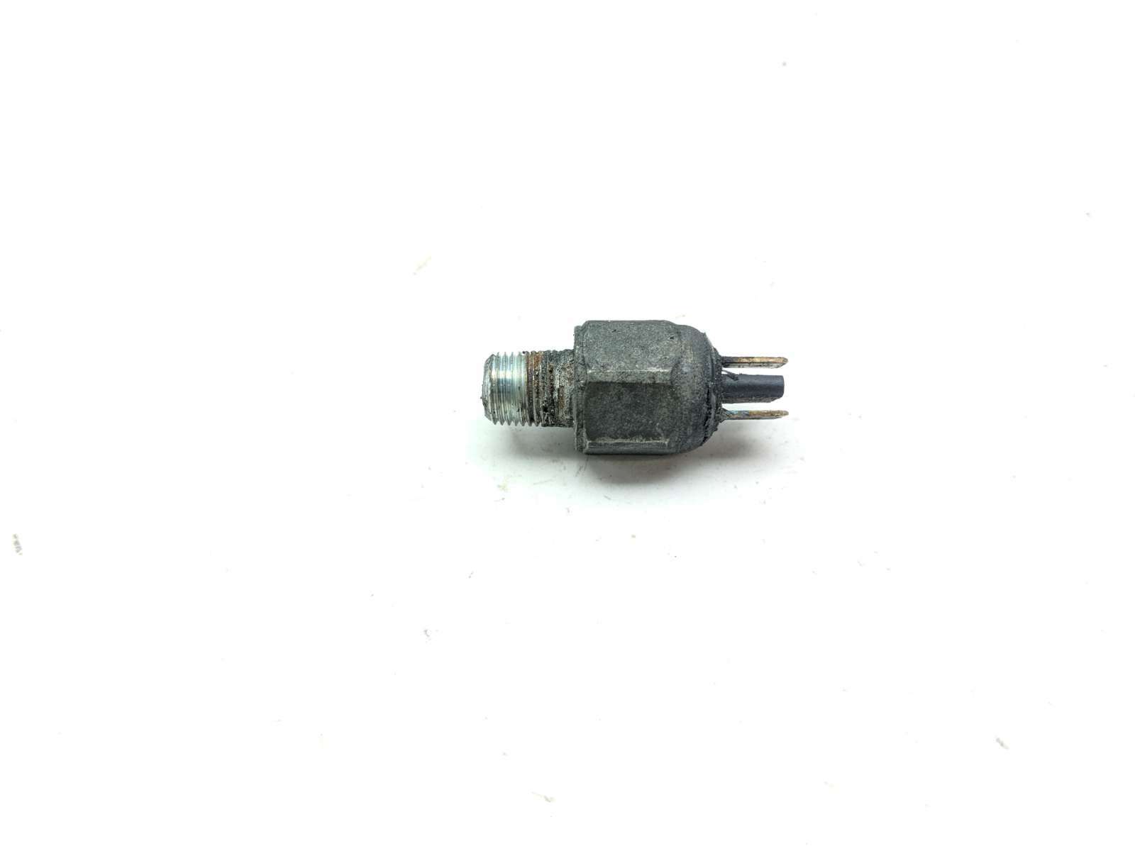 03 Harley Davidson Dyna Wide Glide FXDWG Rear Brake Light Switch Sensor