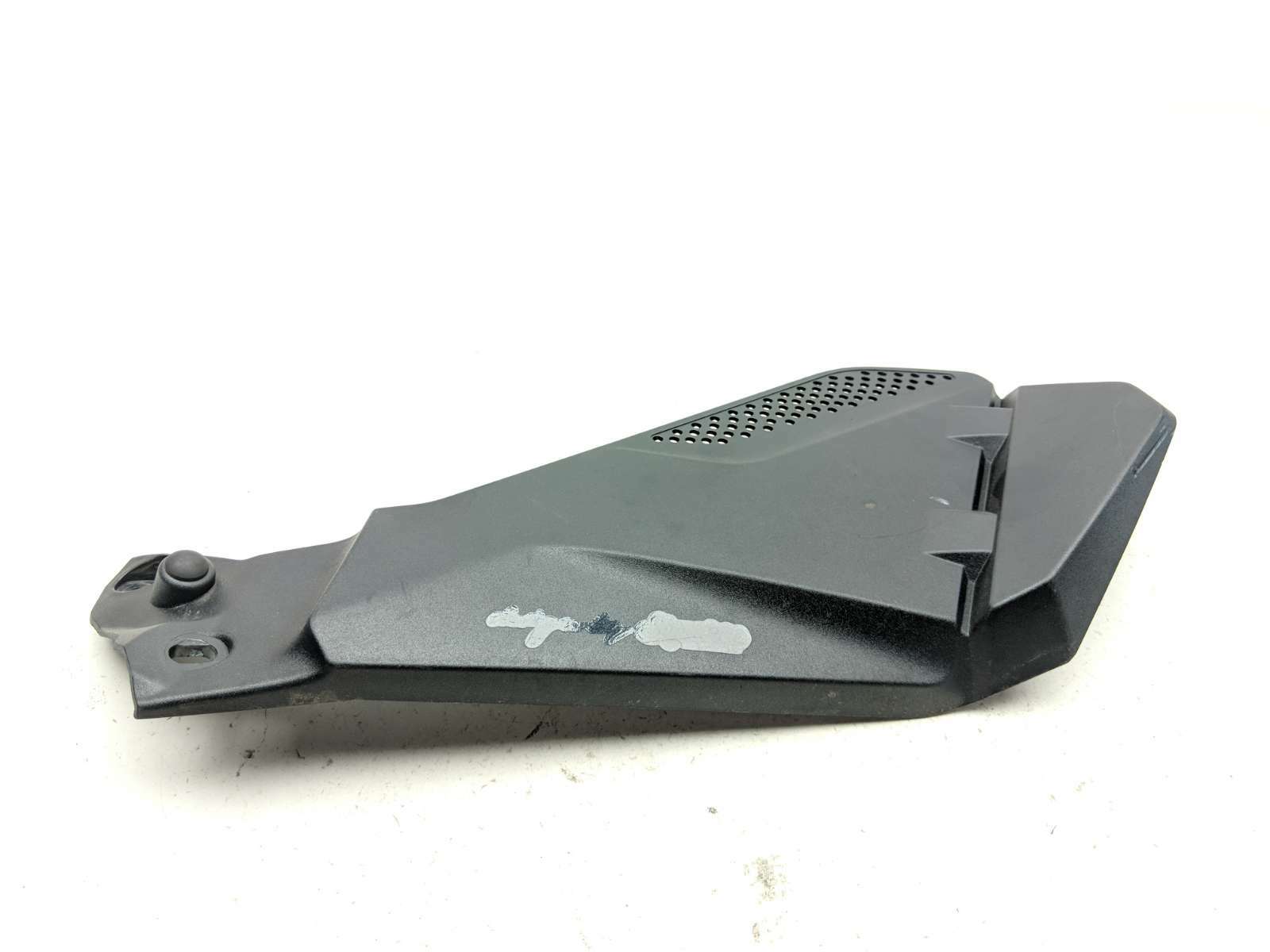 14 BMW R1200GS Right Side Gas Fuel Tank Fairing Cover Panel 46638528676