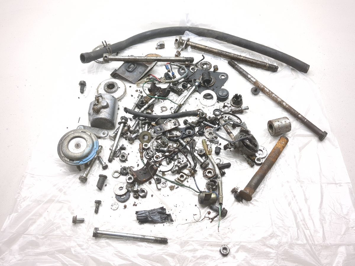 76 Honda CB125 Miscellaneous Parts Master Hardware Bolt Kit