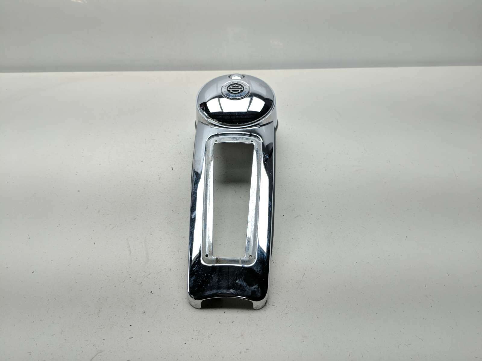 10-16 Harley FLHTKSE Electra Glide Ultra Front Gas Fuel Tank Cover