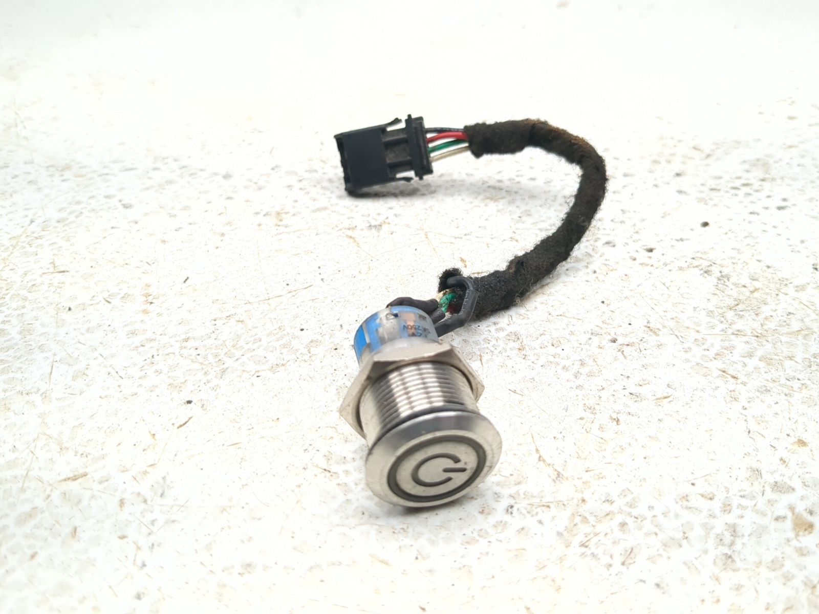 15-24 Can-Am Spyder F3 LTD SE6 Accessory Power Switch Button
