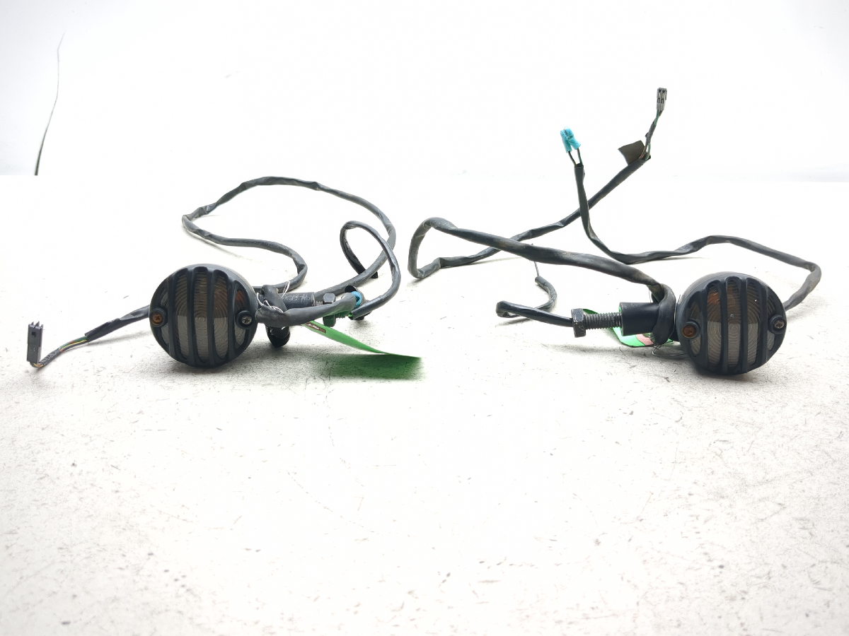 06-16 Kawasaki Vulcan 900 VN900C Rear Turn Signal Flasher Indicator Light Set