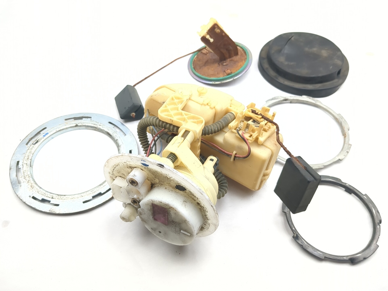 05-10 Honda Goldwing GL 1800 Gas Petrol Fuel Pump & Sending Unit