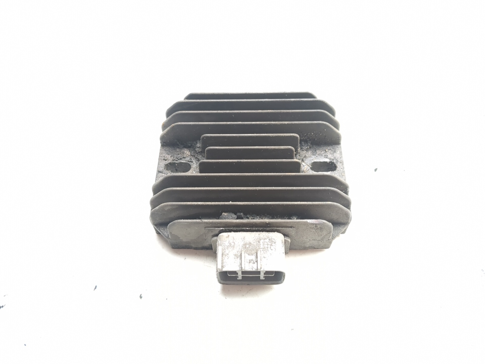 11-25 Kawasaki Vulcan Vaquero VN1700K Voltage Regulator Rectifier 21066-0705