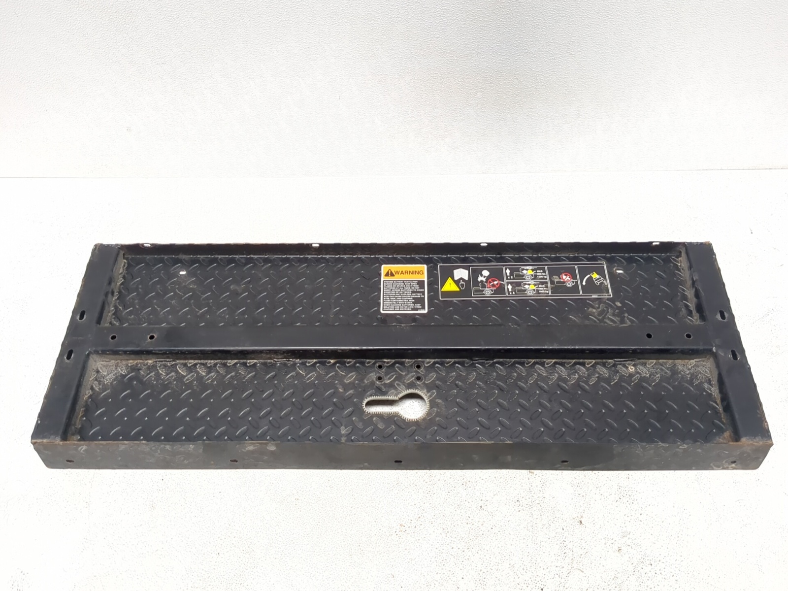 08-15 Cushman Titan Utility Rear Backrest Panel 633786G20