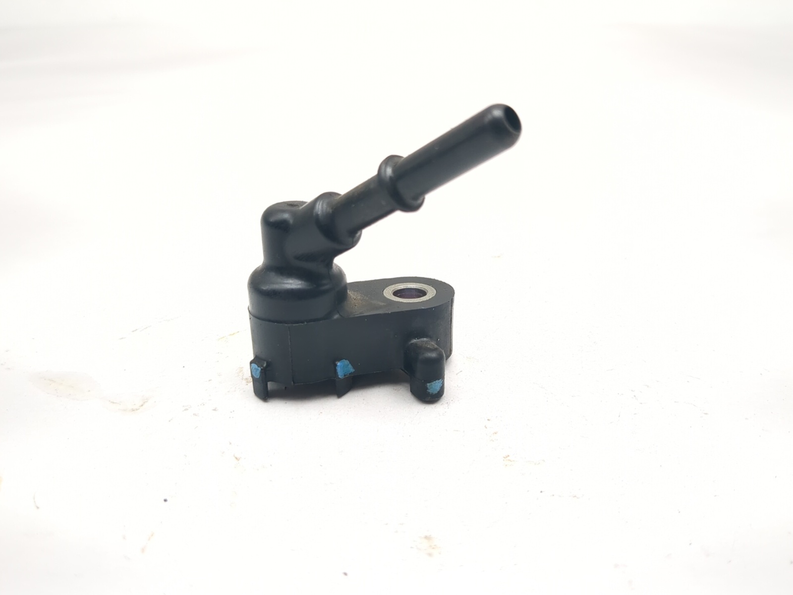 16-24 Kawasaki BR125 Z125 PRO Fuel Injector Rail 21176-0111