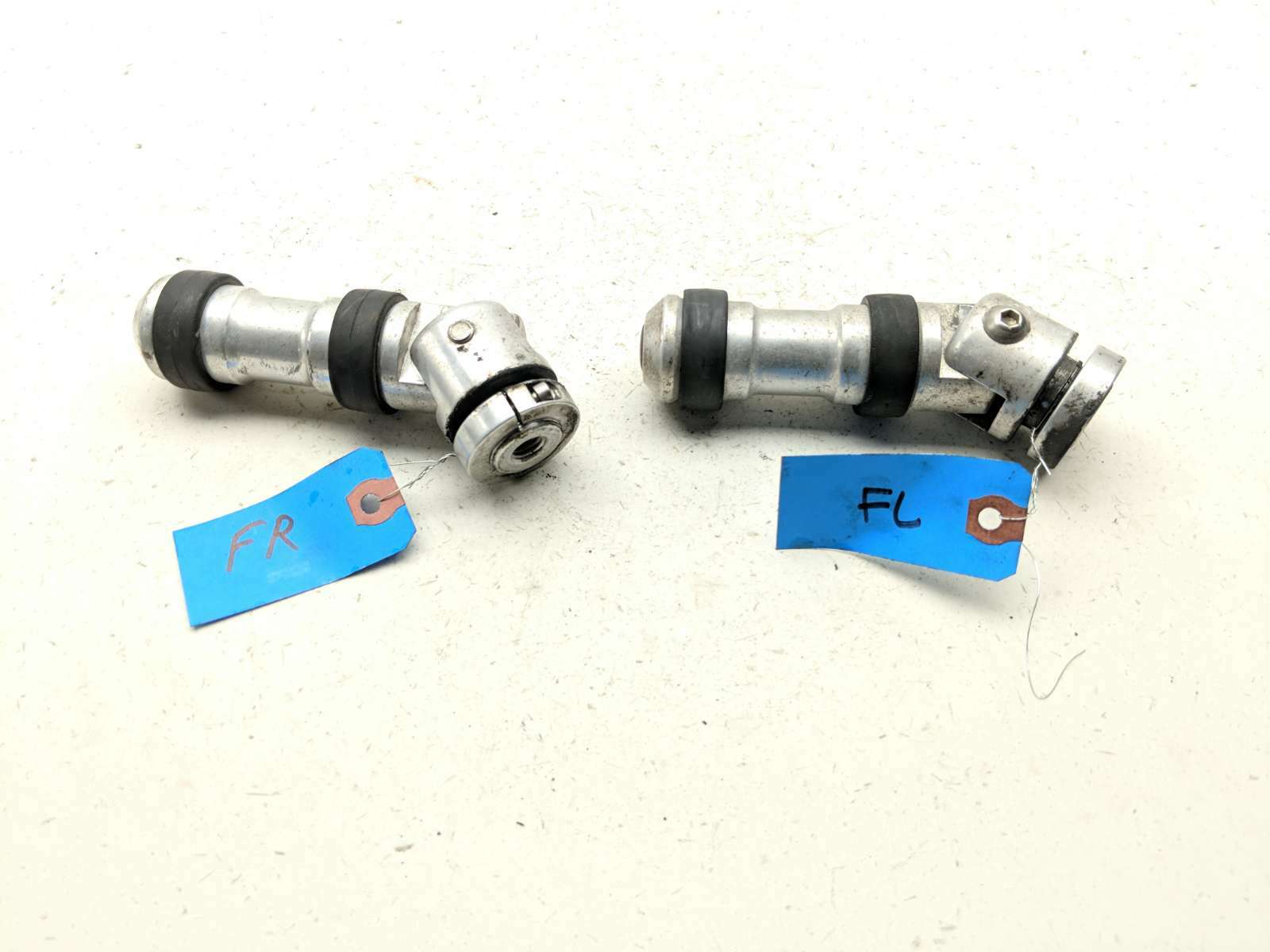 00-09 Yamaha V Star 1100 XVS1100 Front Right Left Driver Foot Pegs