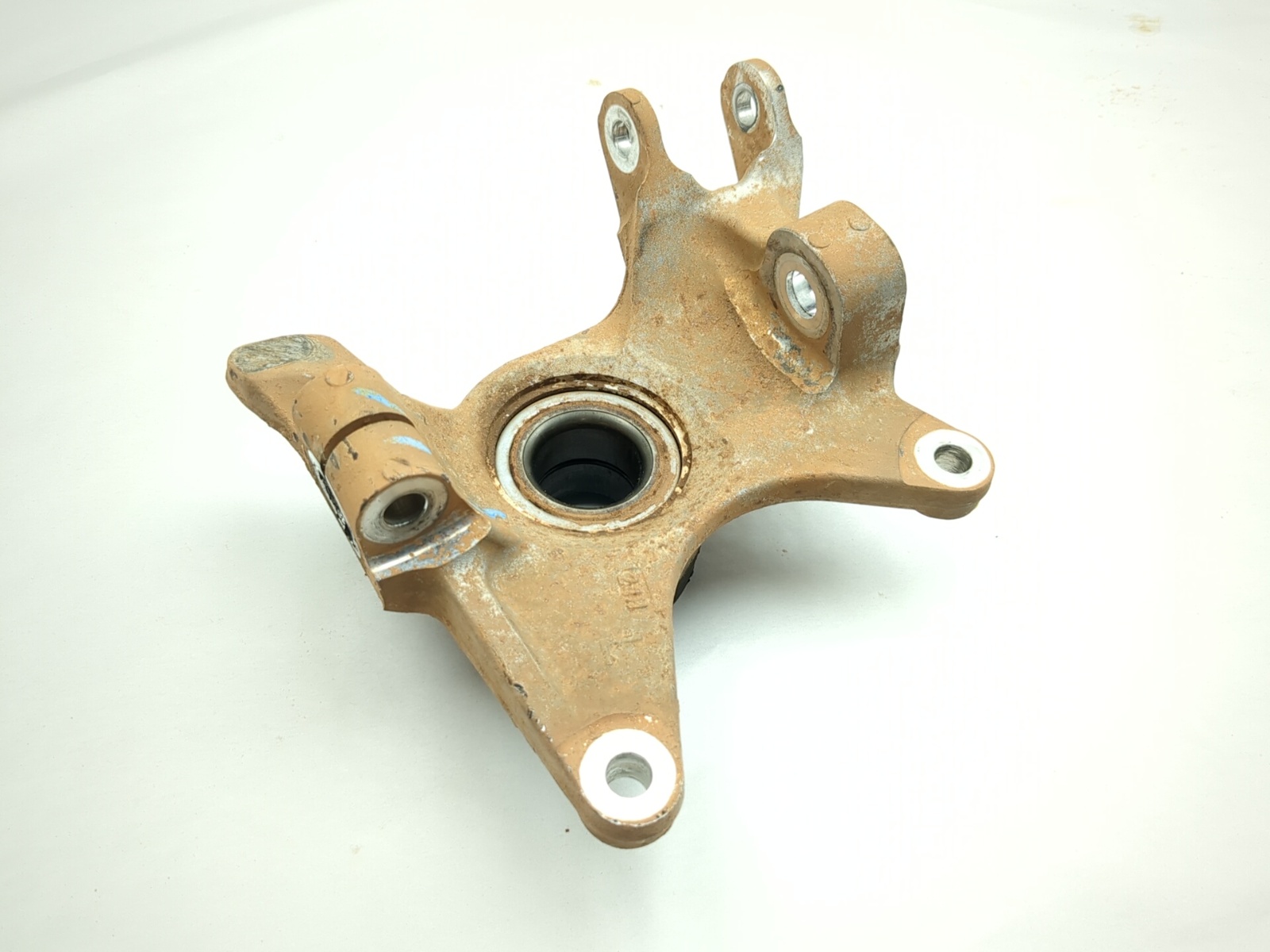 21-24 Can Am Commander 700 XT Front Left Steering Knuckle Carrier