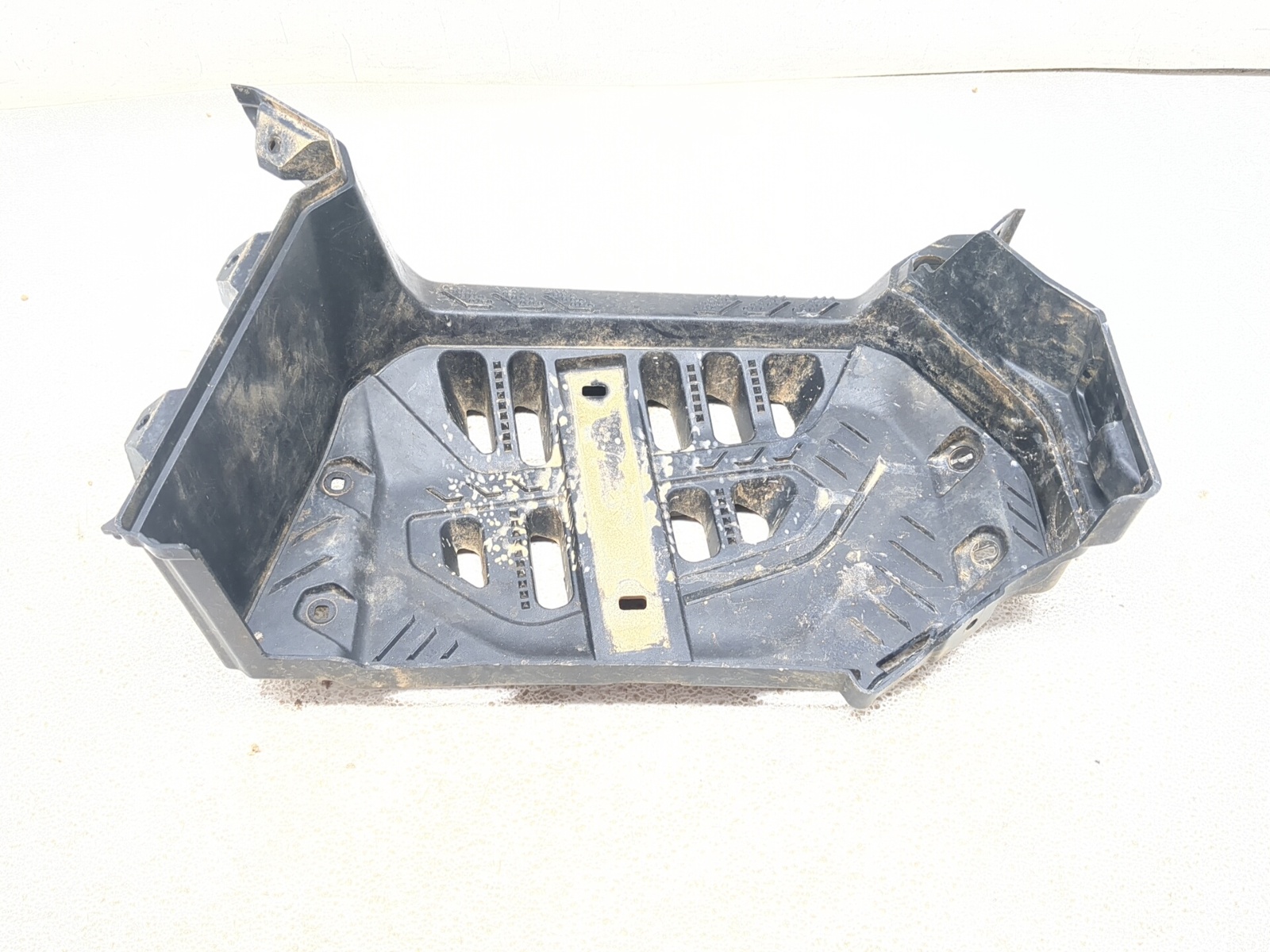 23-25 Can Am Outlander DPS 500 Right Floorboard Floor Step Cover
