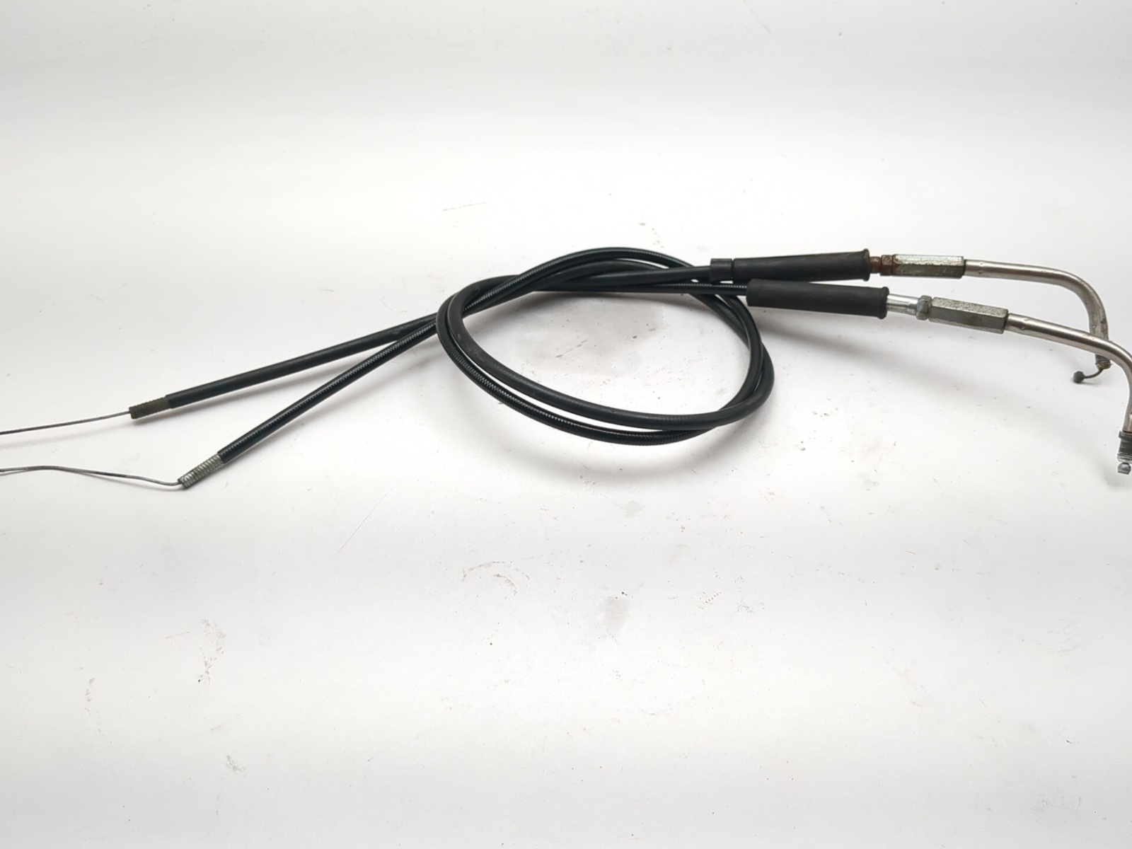 02-06 Harley Davidson VROD VRSCA Front Throttle & Idle Cables Set