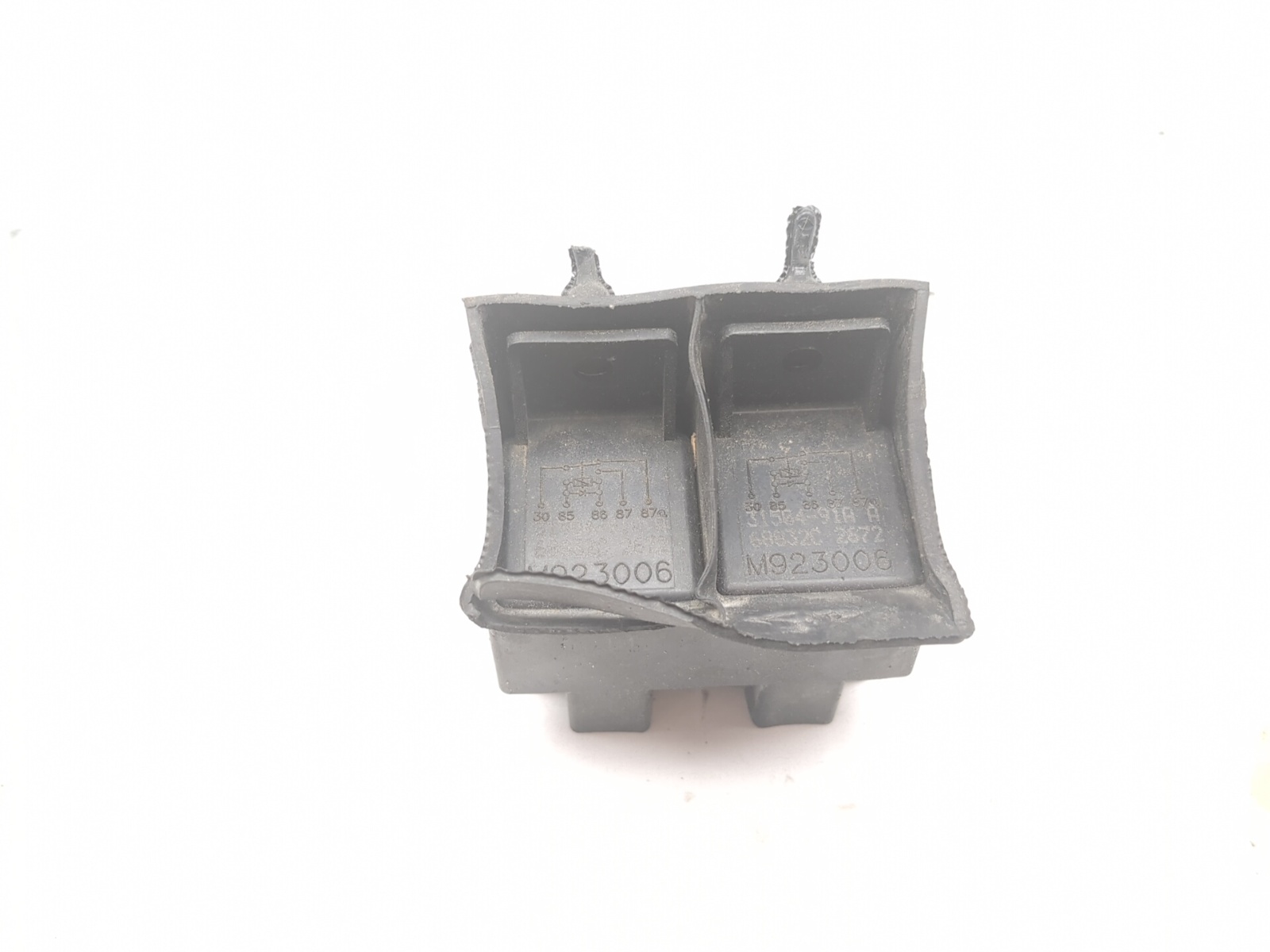 CQT×2 99-06 Harley-Davidson Road Glide FLTRI Dual Relay Switch Assembly
