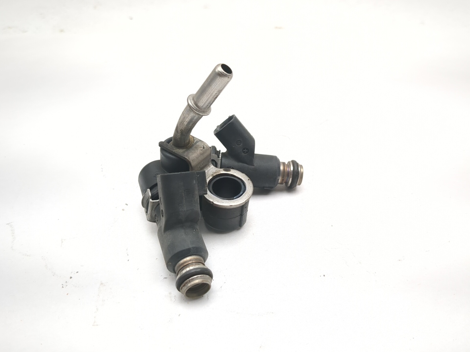 11-17 Harley FLSTC Heritage Softail Classic Fuel Injectors 27709-06A