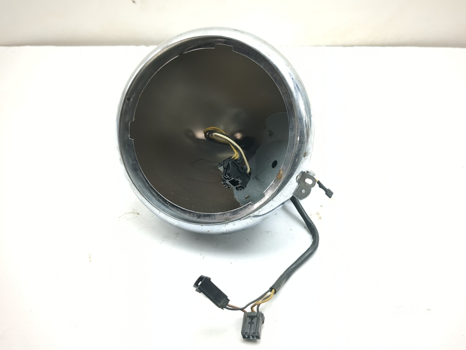 11-17 Harley FLSTC Heritage Softail Classic Front Headlight