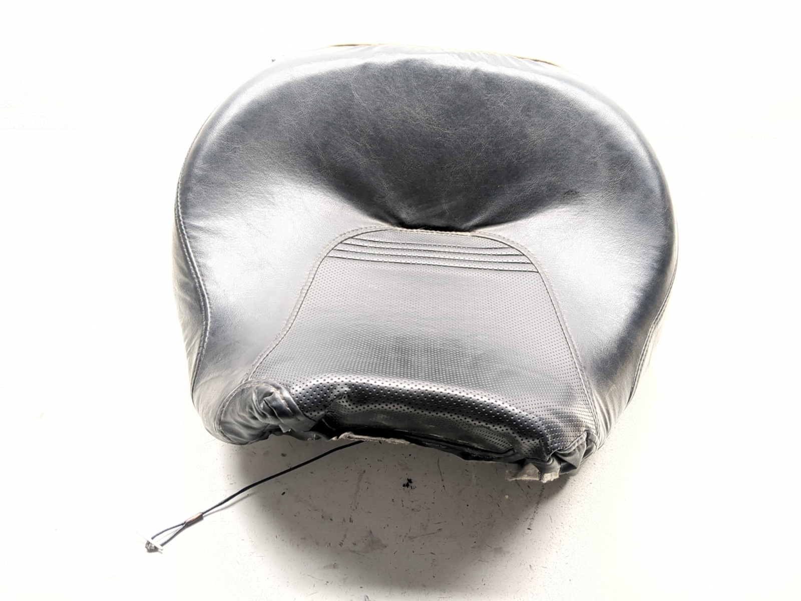 02-06 Harley-Davidson VROD VRSCA Front Rider Seat 52383-01 - Sun