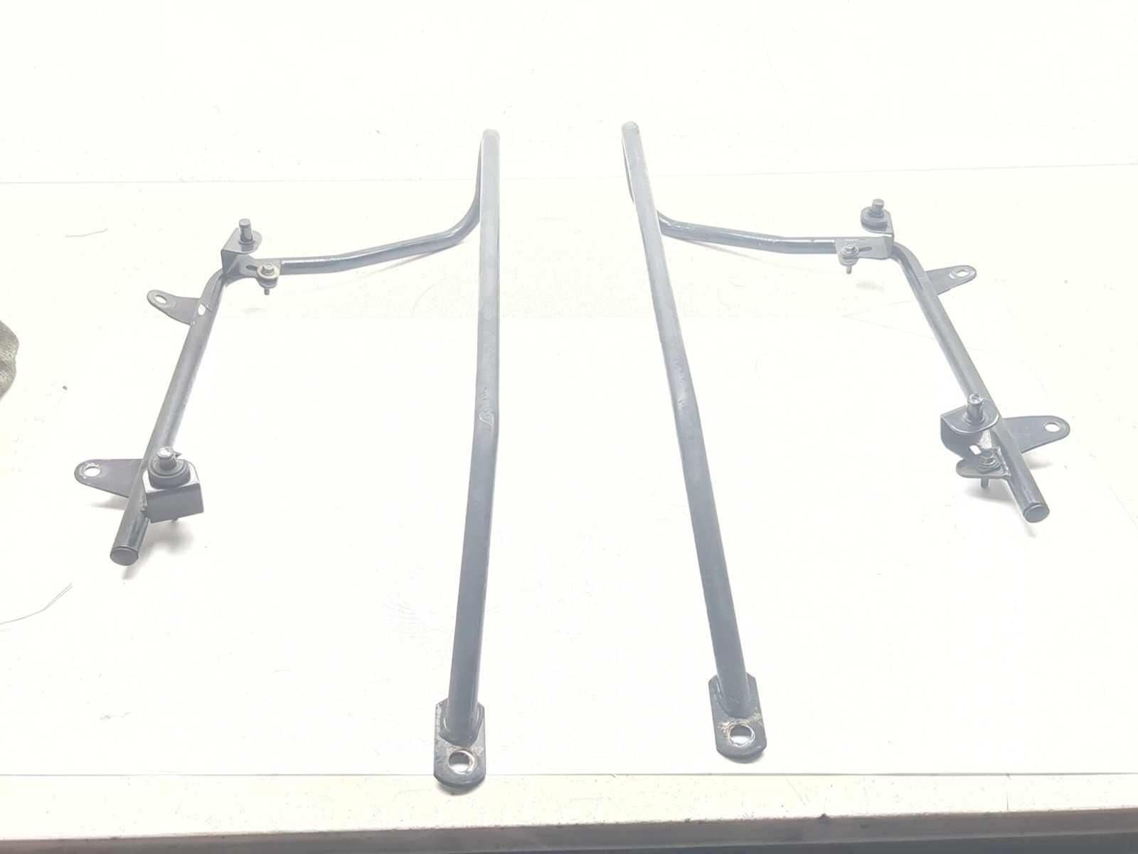 00-06 Harley Softail FXST Rear Hard Saddlebag Conversion Mount Bracket Set